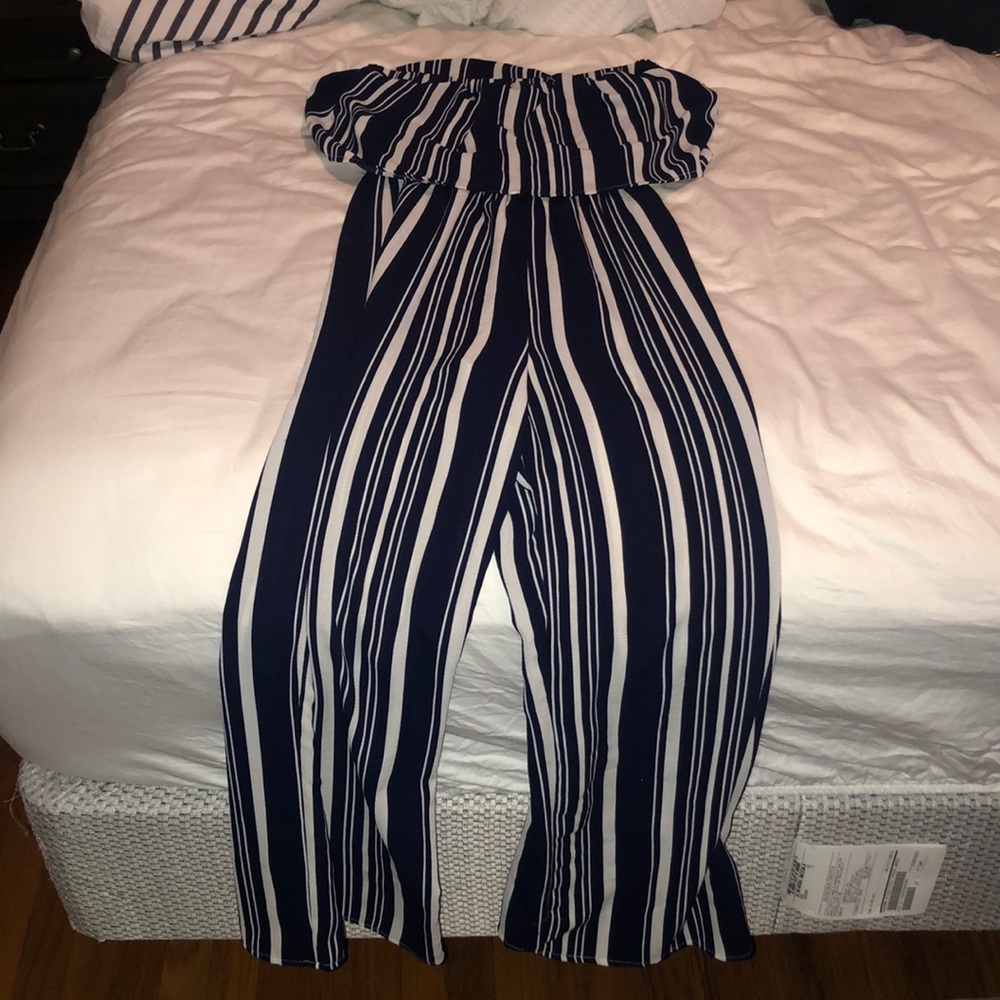 Off the Shoulder Striped Pant Suit